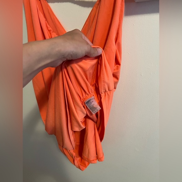 Bianca Nygard Ruched Top- Medium - Picture 4 of 10